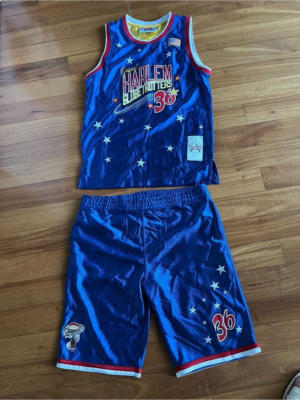Harlem Globetrotters Royal Blue #36 Jersey & Shorts Set